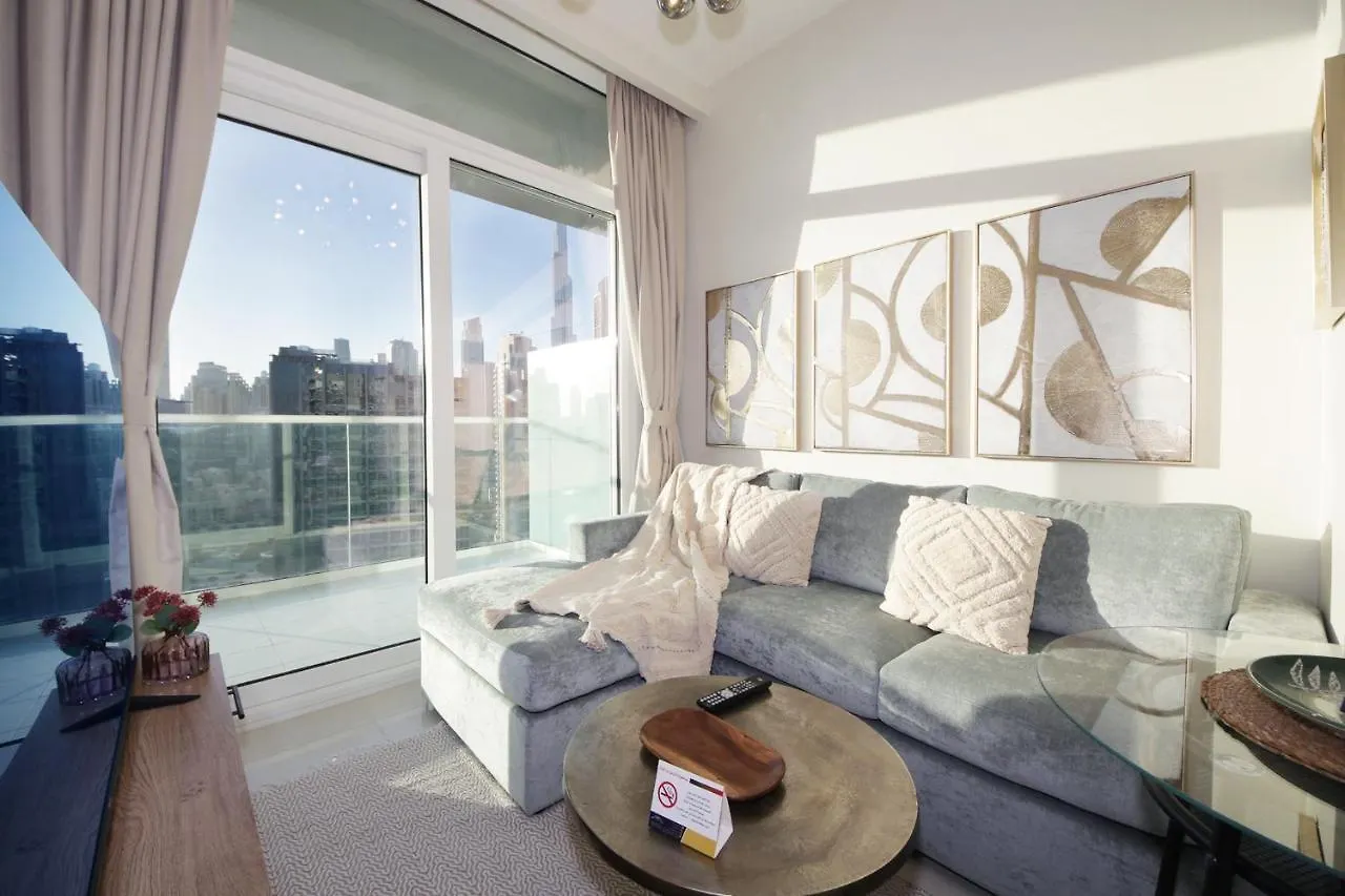 New Arabian Reva 1Br Burj Khalifa View Apartment Dubai
